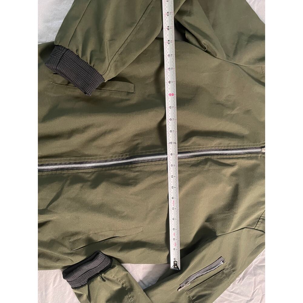 H.T Niao Army Green Light Jacket - Picture 7 of 8